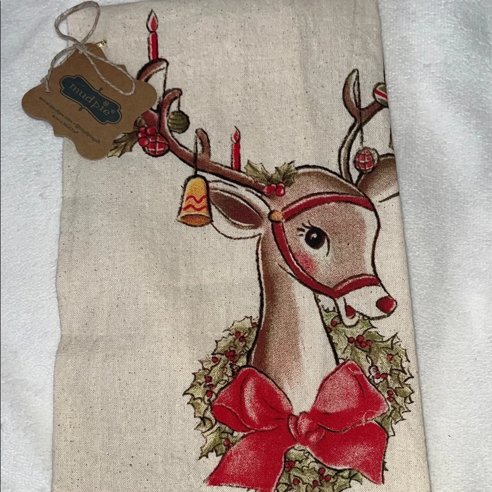 Mud Pie Festive Reindeer Towel - Cream and Red
